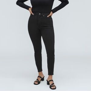 Everlane - The Perfect High Rise Curvy Skinny Jean - Everlane - Black - Size 27